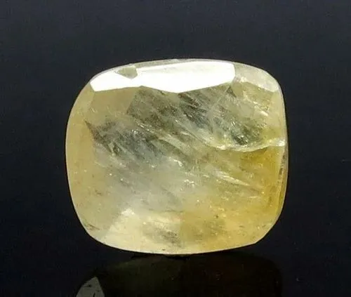 पुखराज रत्न (Yellow Sapphire Stone)